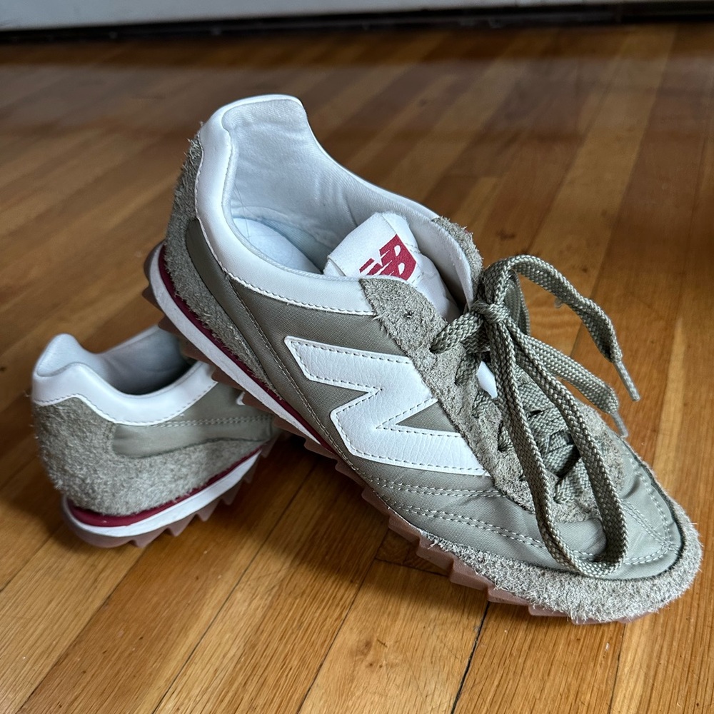 New Balance RC30